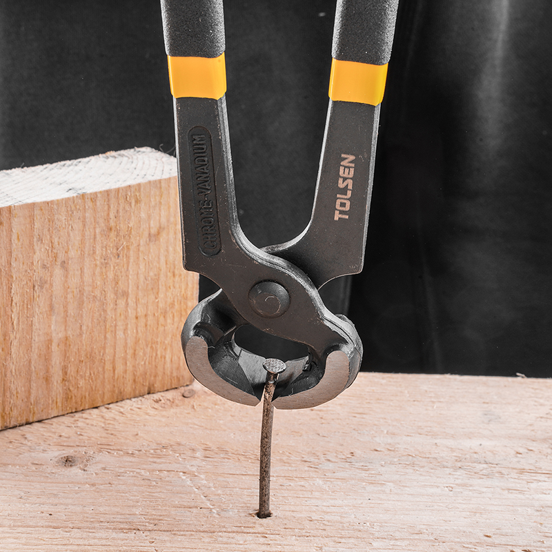 Tolsen Carpenter’s Pincer 200mm TOL10045 – Industrial Hand Tool with Dipped Handle
